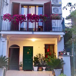 Casa Dei Fiori Casa de Férias
