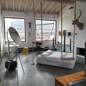 https://spirit-of-the-moon.it-lombardy.com